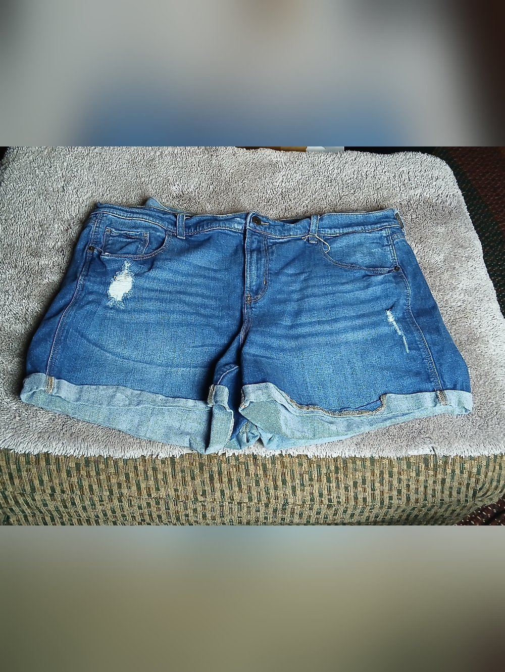 Old NAVY Boyfriend Blue Distressed Jean Shorts